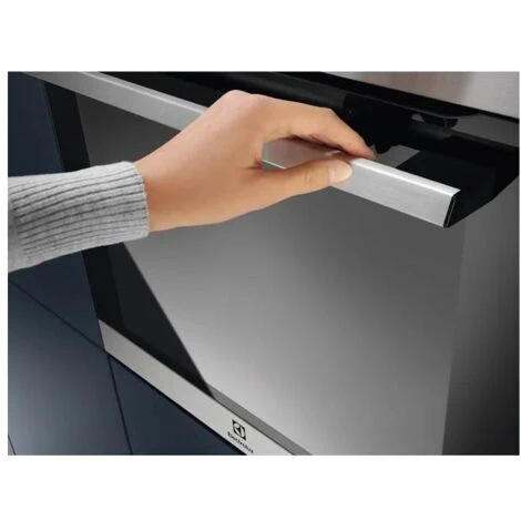 Electrolux EOM4P46TX Forno Multifunzione AirFry Serie 700 Con Pulizia Pirolitica 72 Litri 5 Electrolux EOM4P46TX Forno Multifunzione AirFry Serie 700 Con Pulizia Pirolitica 72 Litri - immagine 3